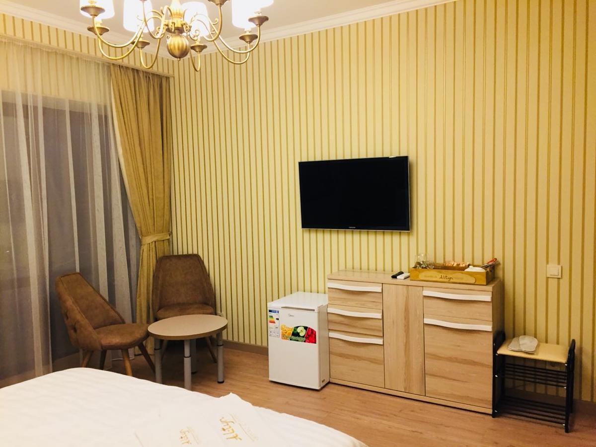Aparthotel Altyn Astana Exterior foto